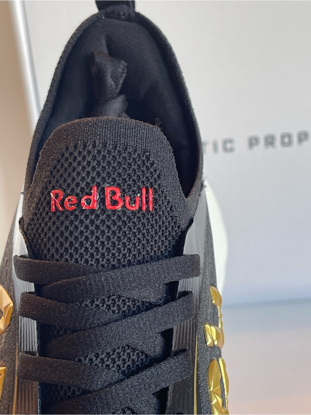 NIB APL LIMITED EDITION PODIUM ORACLE REDBULL RACING TECHLOOM DREAM  BLK/RED/24K - Picture 5 of 17
